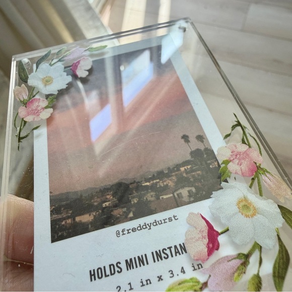 🌸 Urban Outfitters Floral Print Acrylic Instax Mini Photo Picture Frame - Picture 5 of 6